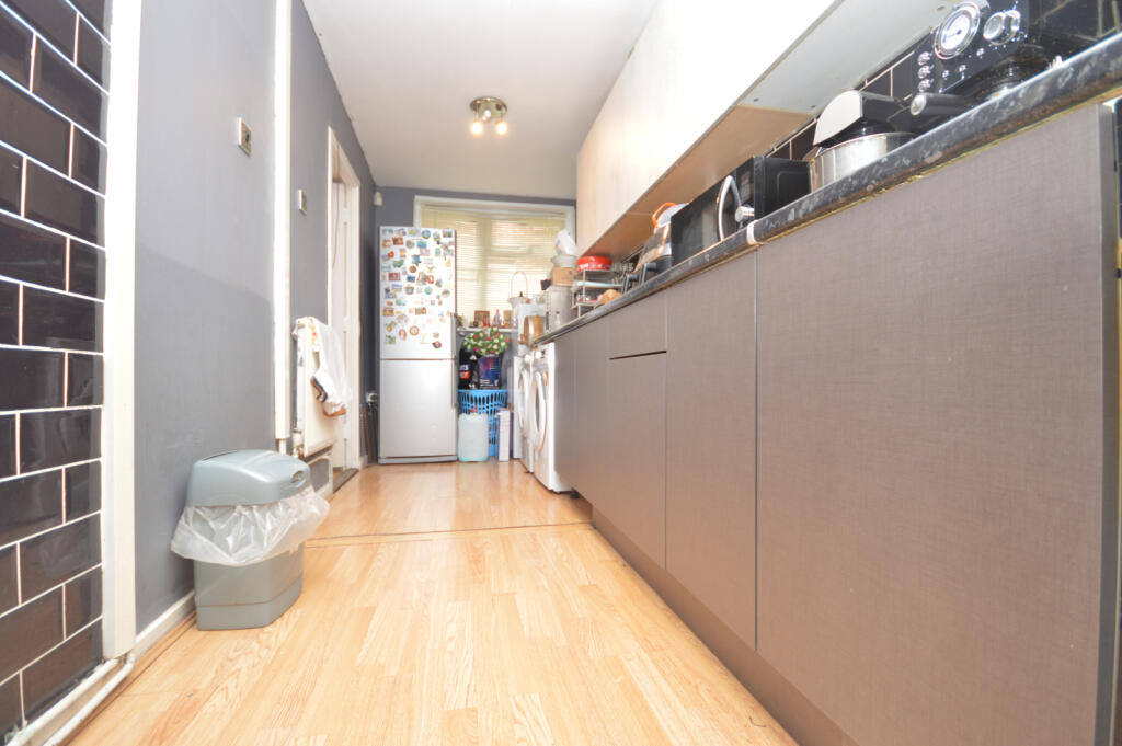 House in Ilford - View 3