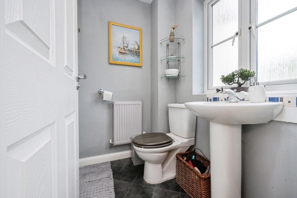 House in Elstow, Bedford - More