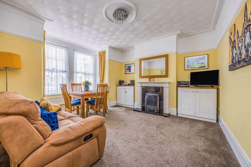 House in Portsmouth - More