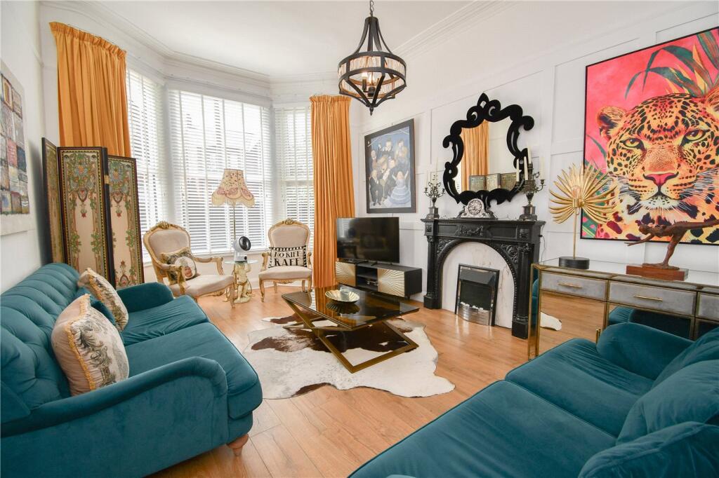 House in Wallasey, New Brighton - View 2