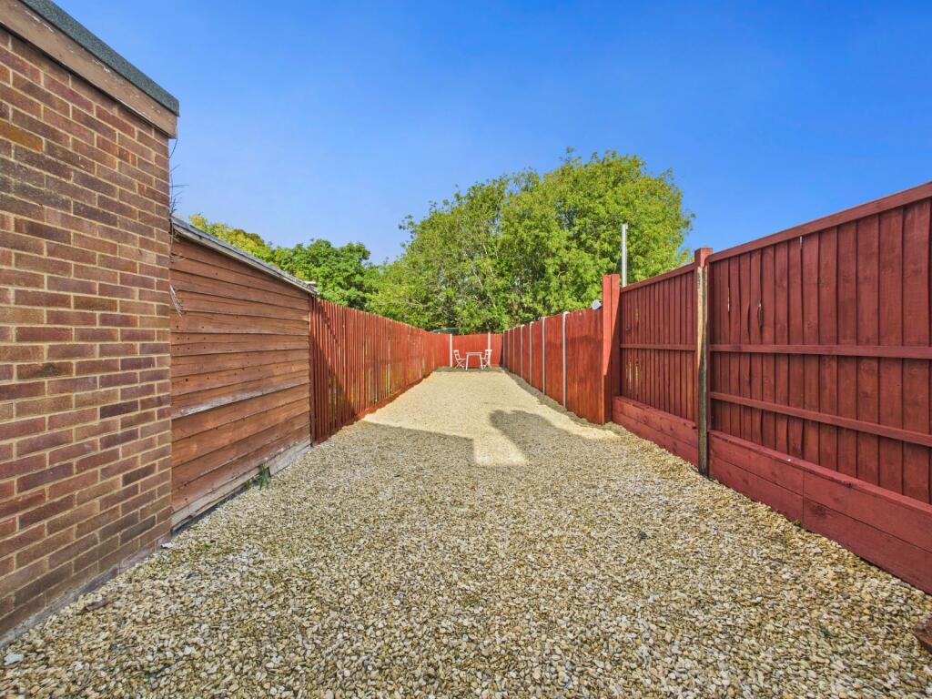 House in Gloucester, Gloucestershire - View 2