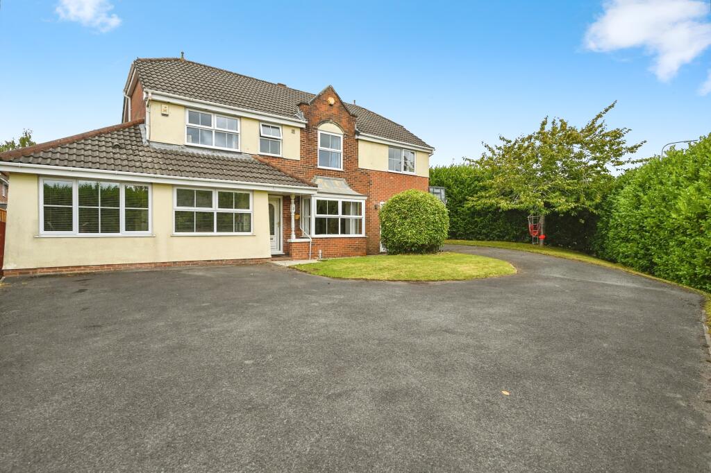 Main image of property: Skyes Crescent, Wigan, WN3