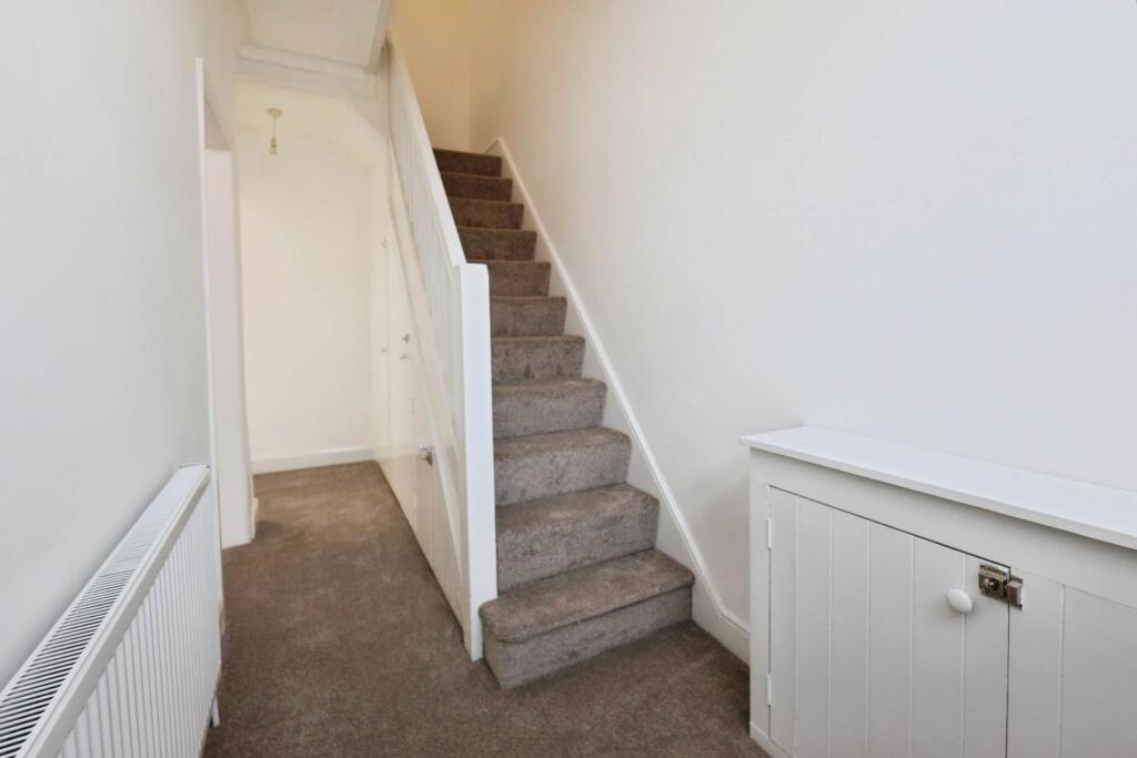 House in Wirral, Liverpool City Region - View 5