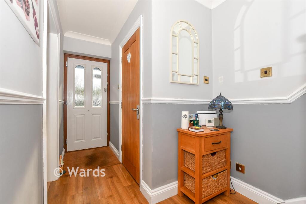 House in Tonbridge - More