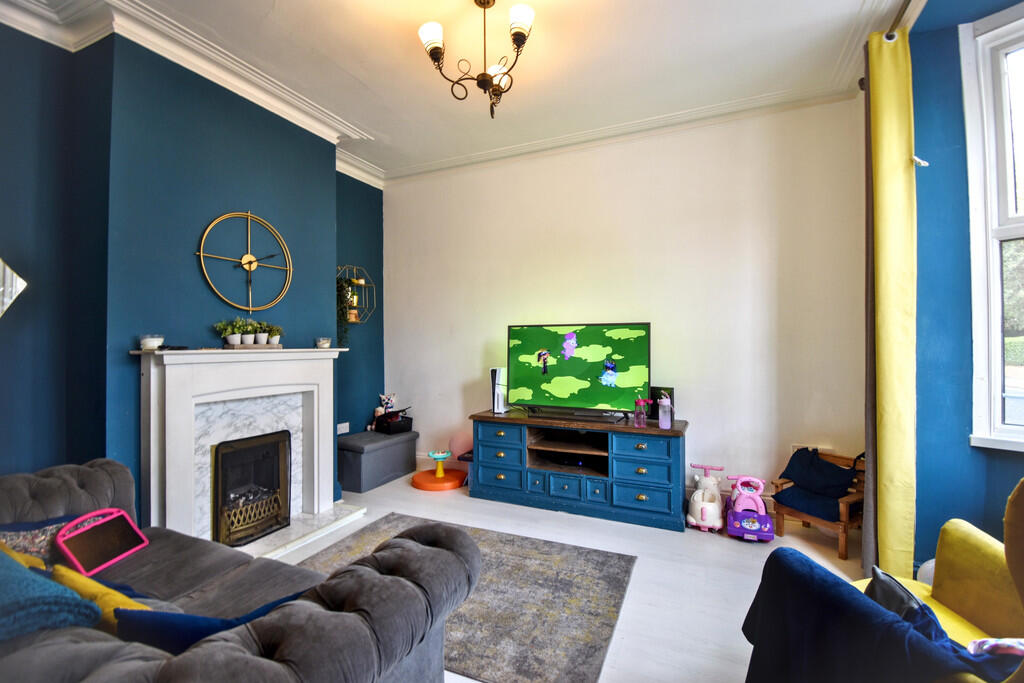 House in Louth - View 2