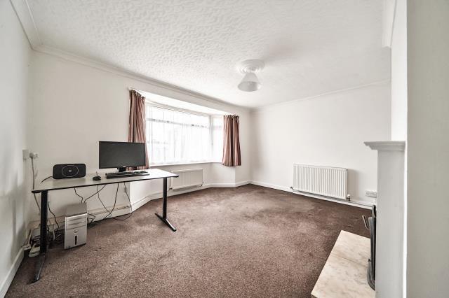 Lenton Road, Banbury photo 3