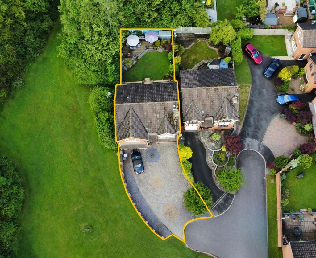 Chaucer Drive, Galley Common, CV10 - View 2