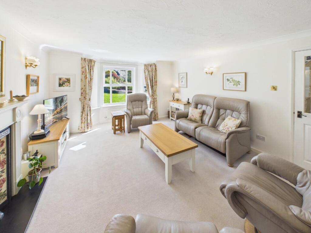 Additional image 4 of Dene Bank, Bingley