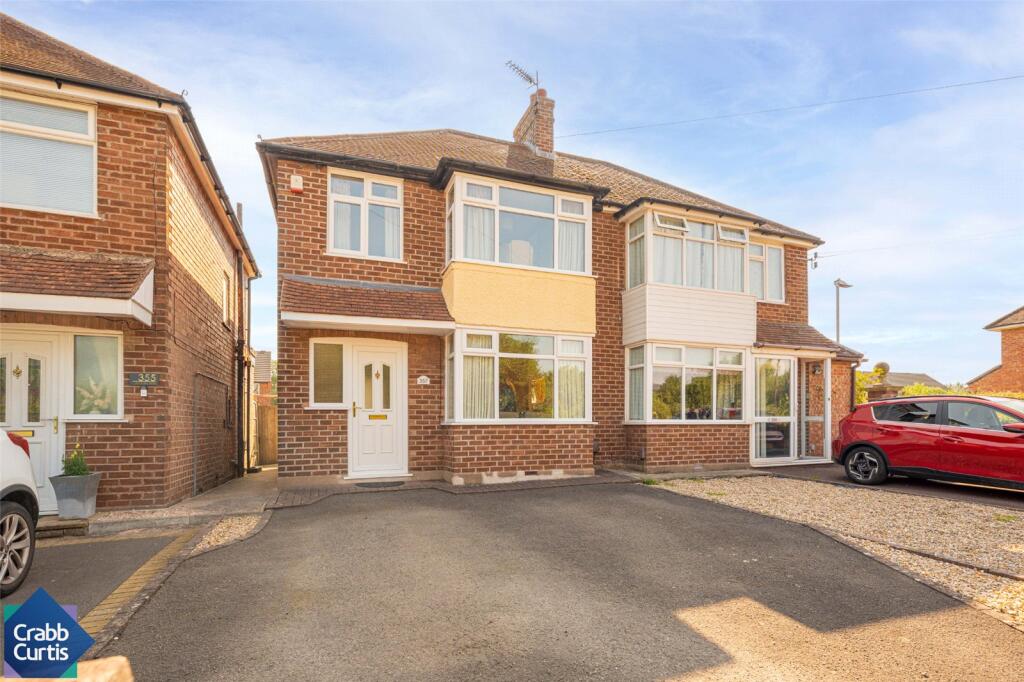 Main image of property: Tachbrook Road, Whitnash, CV31