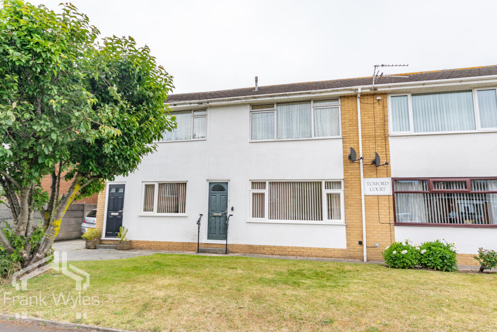 Main image of property: Flat 2, Tuxford Court, 33 Tuxford Road, Lytham St. Annes, Lancashire