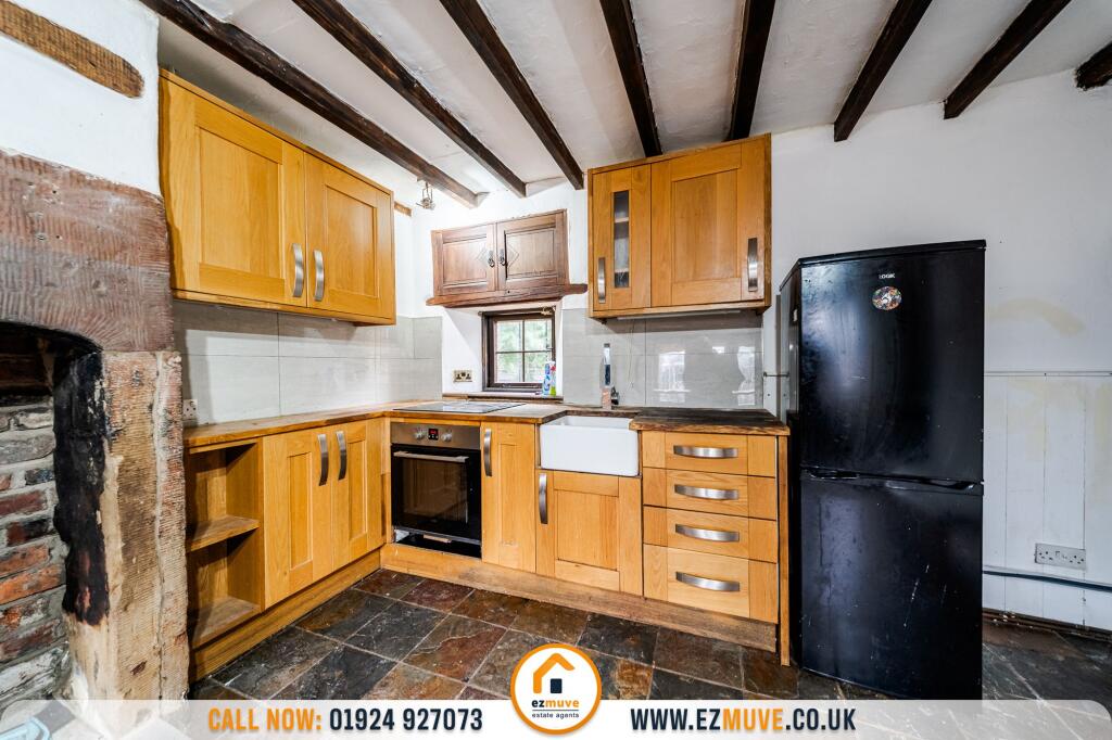 House in Wakefield - View 5