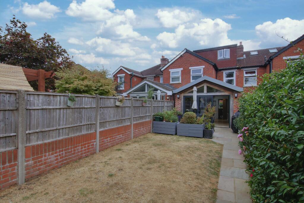 Main image of property: Romsey