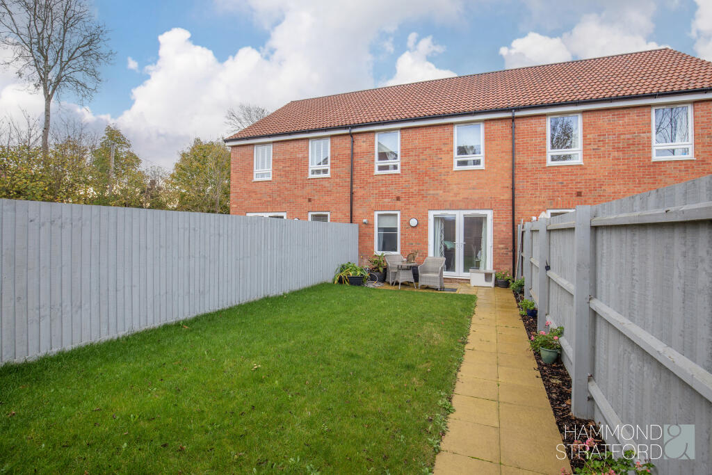 Carnation Close, Attleborough photo 4