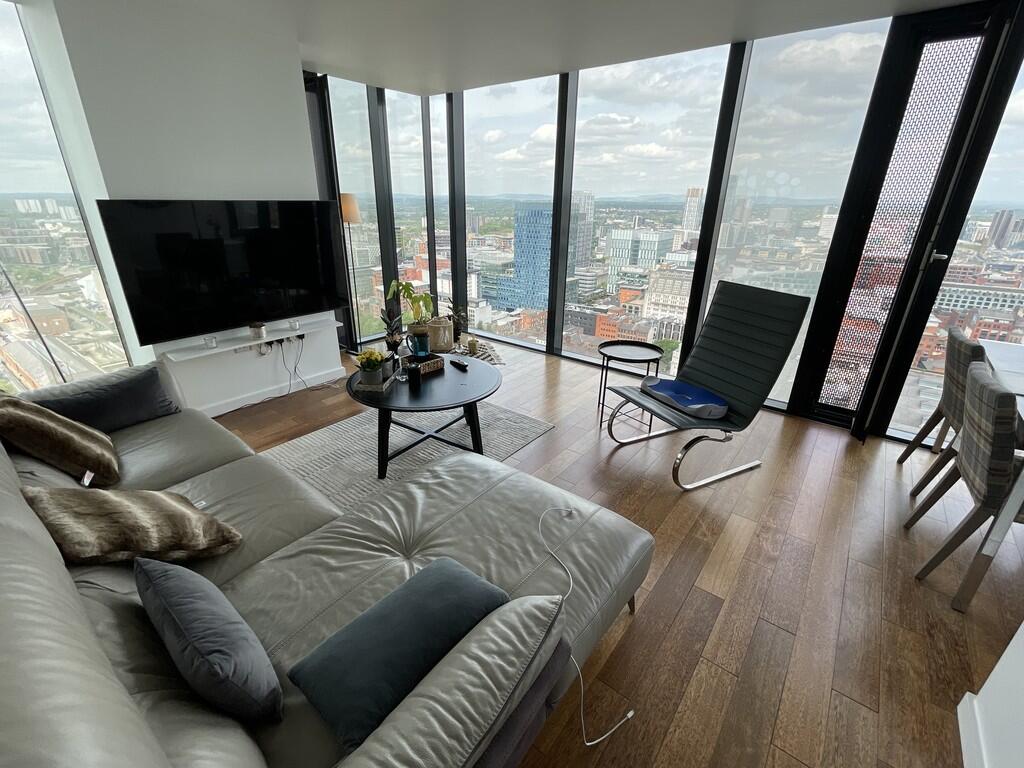 Main image of property: Beetham Tower, Manchester, M3