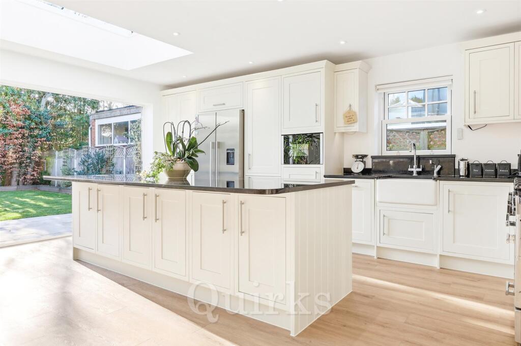St. Marys Avenue, Billericay photo 4