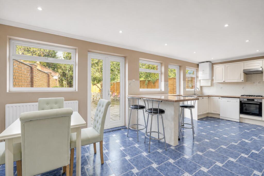 Calmont Road, Bromley, BR1 photo 3