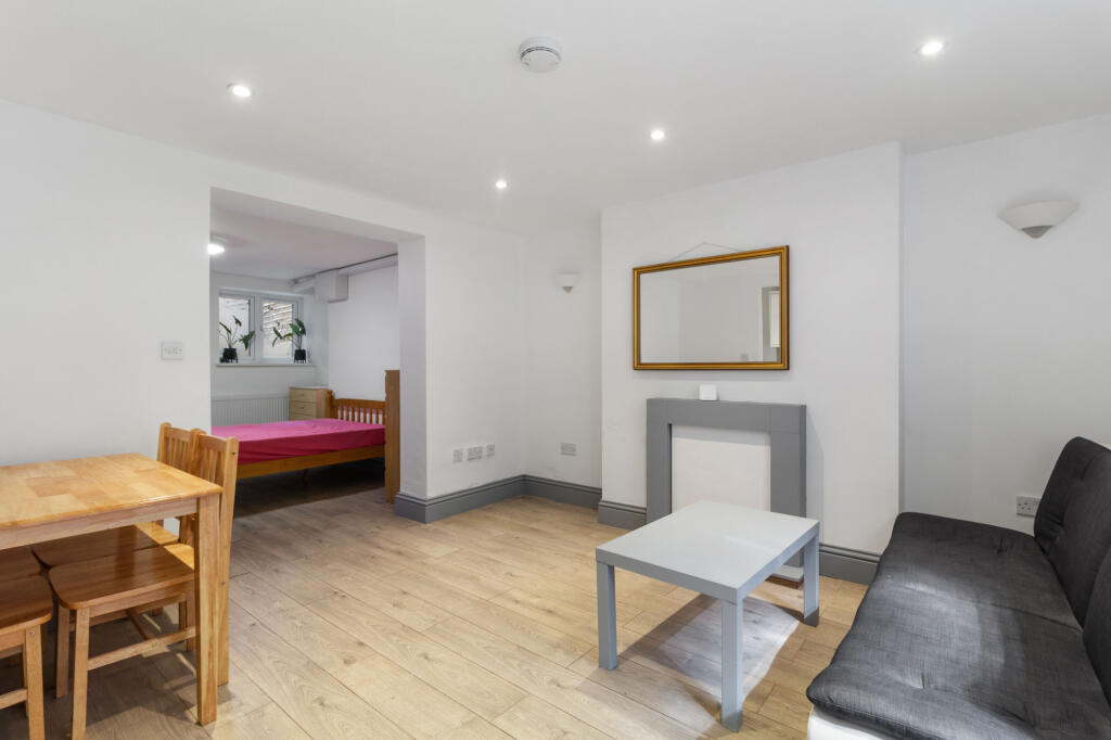 Main image of property: Caledonian Road, Islington, N1