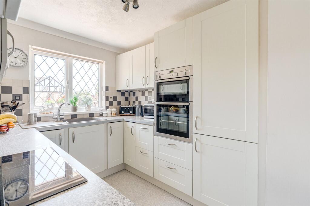 House in Arun, Rustington - View 4