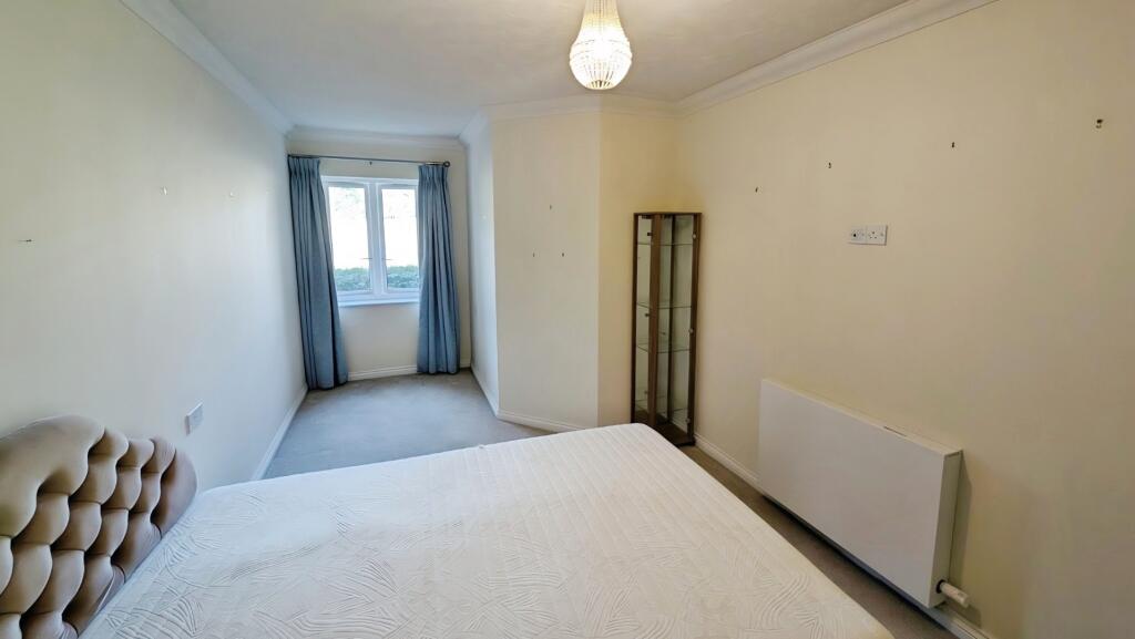 Apartment in Bristol - View 4