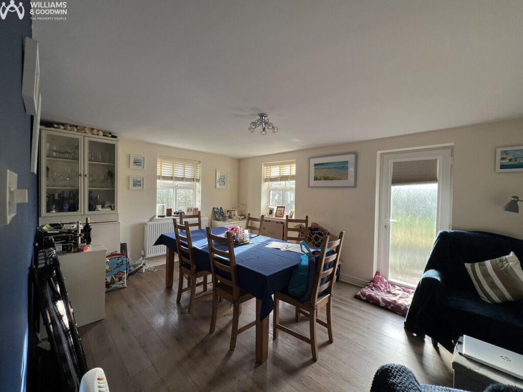 Pentrefelin, Amlwch, Anglesey, LL68 photo 4