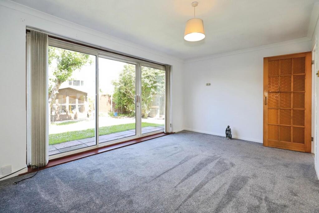 Butterworth Close, Hurst Hill - View 5