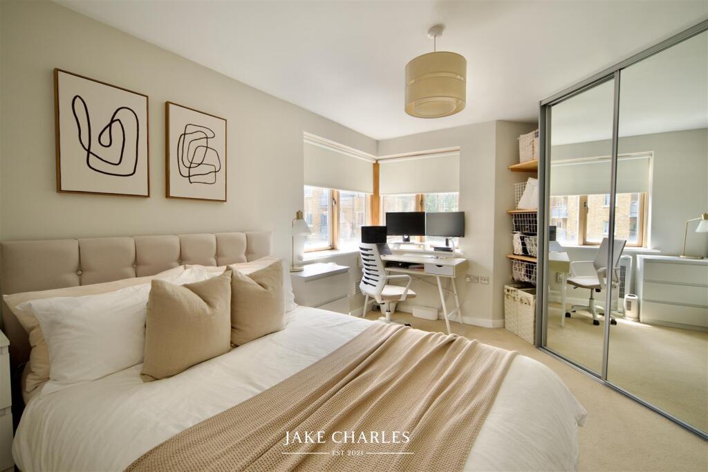 Apartment in London, Old Ford, Bow - View 6