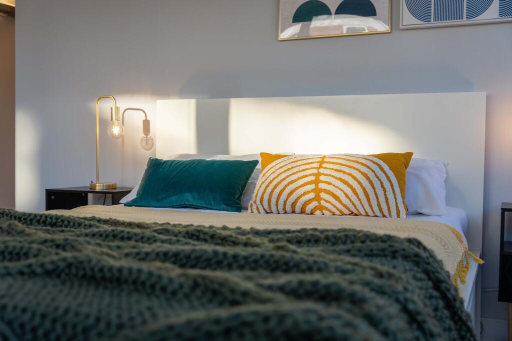2 bedroom apartment for rent