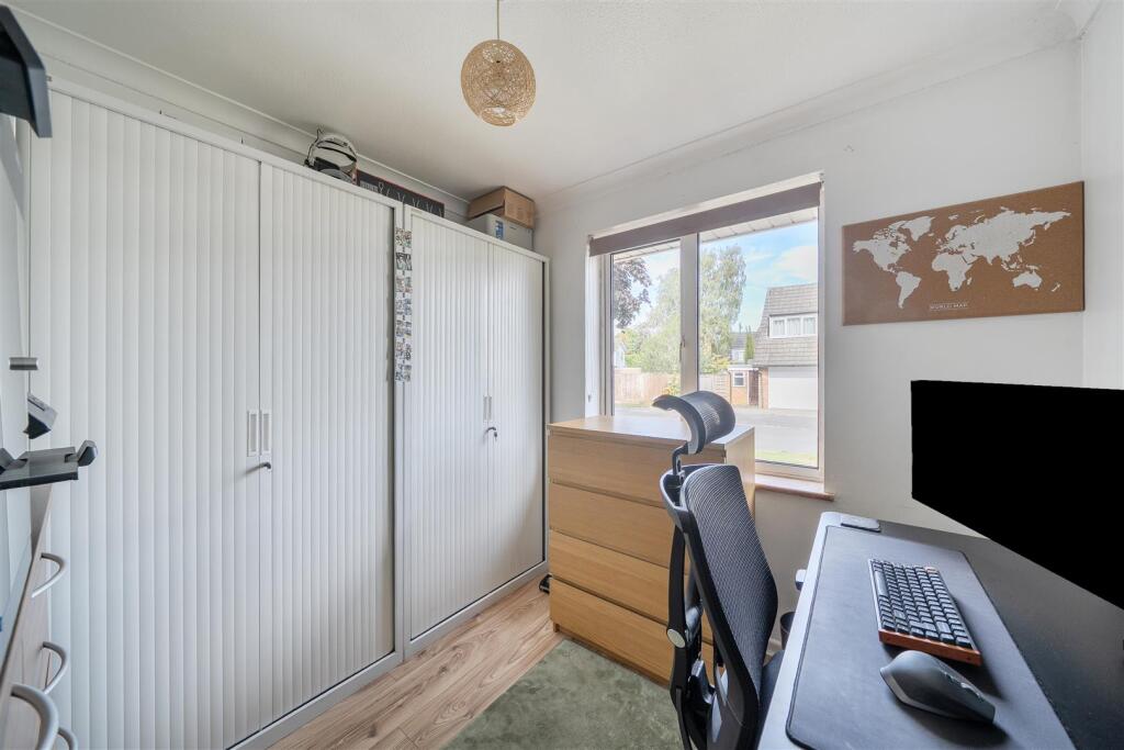 House in Reading, Caversham Heights - More