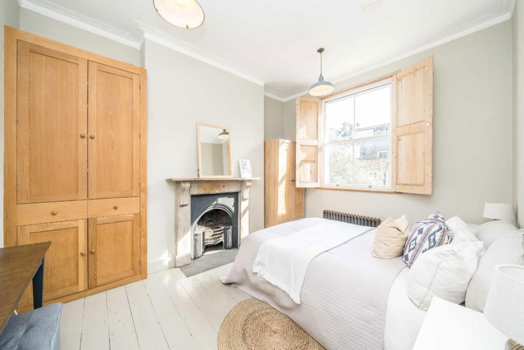 Apartment in London, North Kensington - More