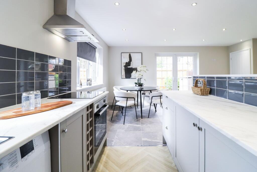 House in Northampton, West Northamptonshire - View 4