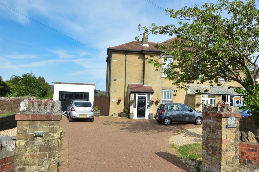 Main image of property: ASHEY, RYDE