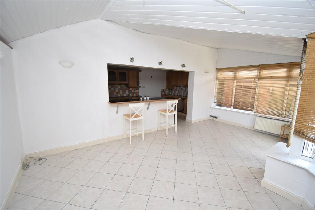 House in Luton - More