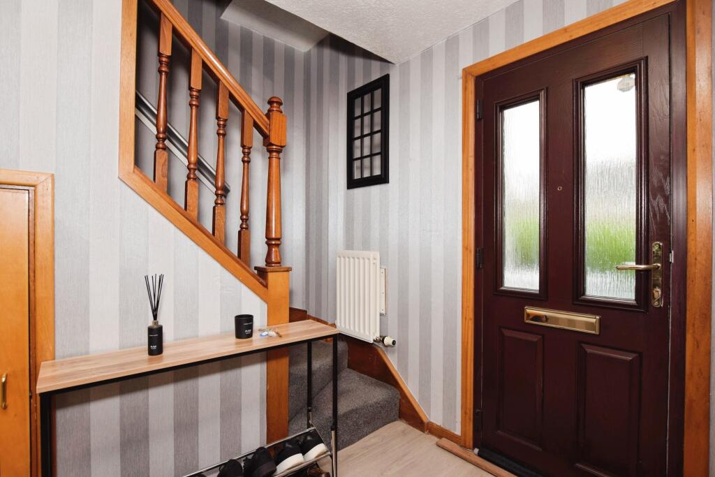 Heathryfold Drive, Aberdeen, AB16 photo 3