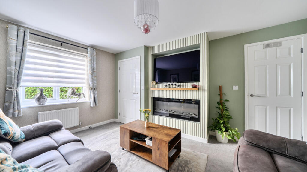Cleveley Drive, Forton, Preston, PR3 0FP photo 4