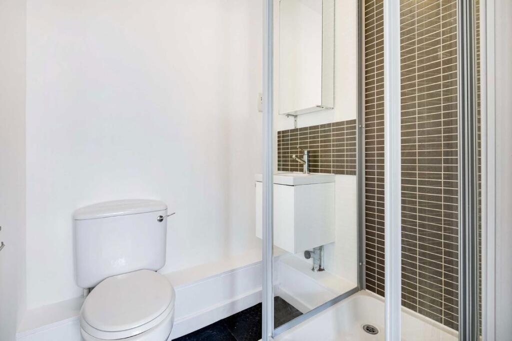 3 bedroom detached house for rent