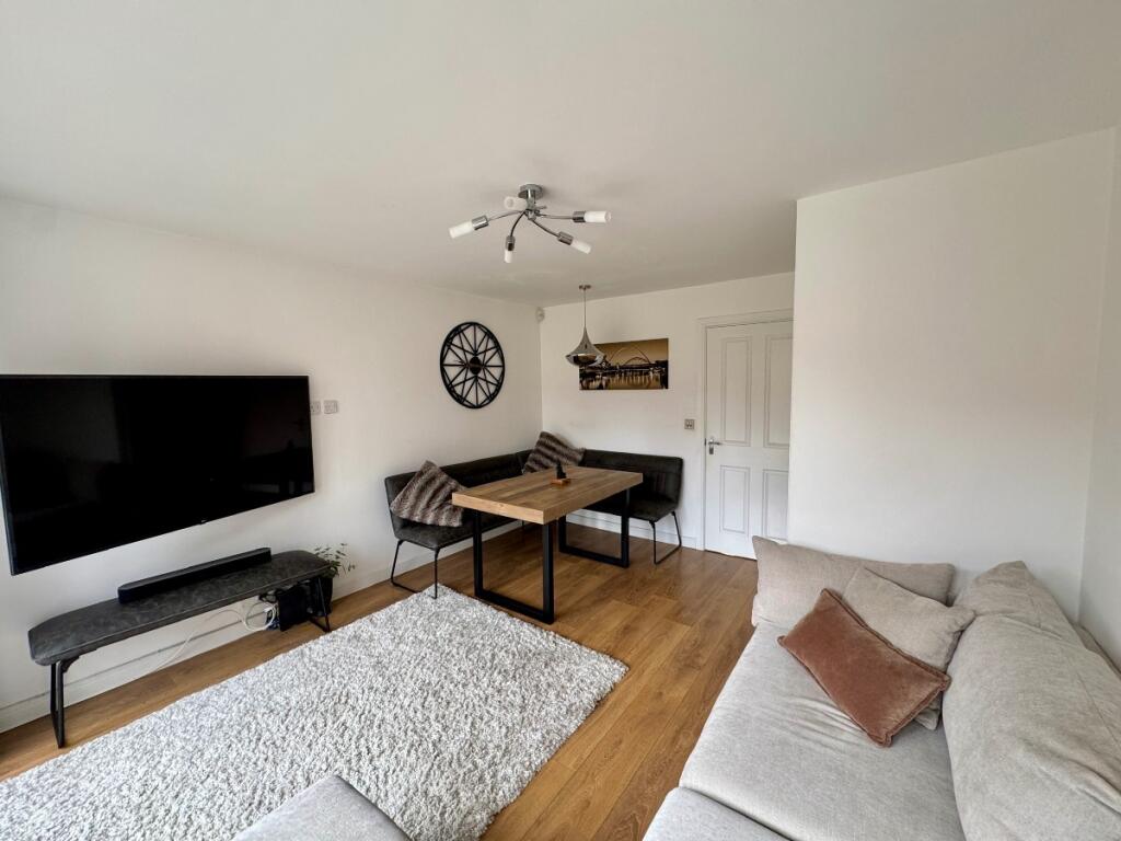House in Newcastle upon Tyne - View 4