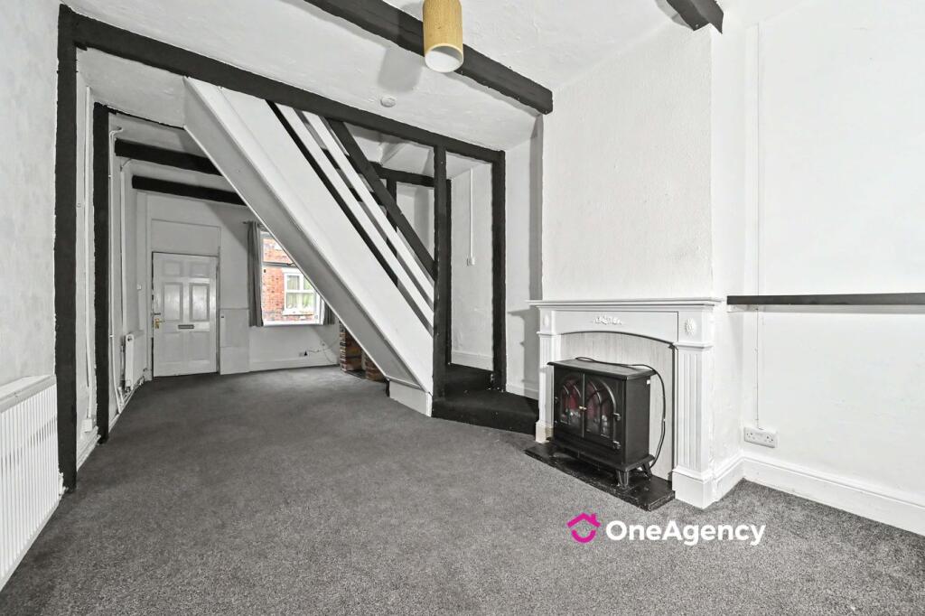 House in Stoke-on-Trent - View 5