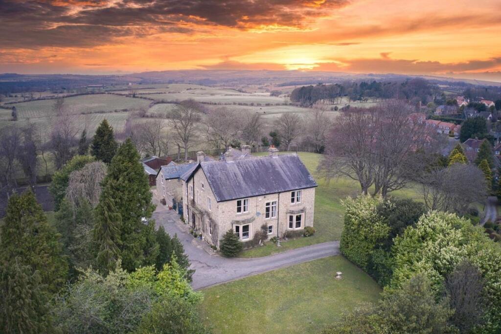 Main image of property: Fernhill Manor and Cottage, Crossgate Moor, Durham, County Durham, DH1 4JZ