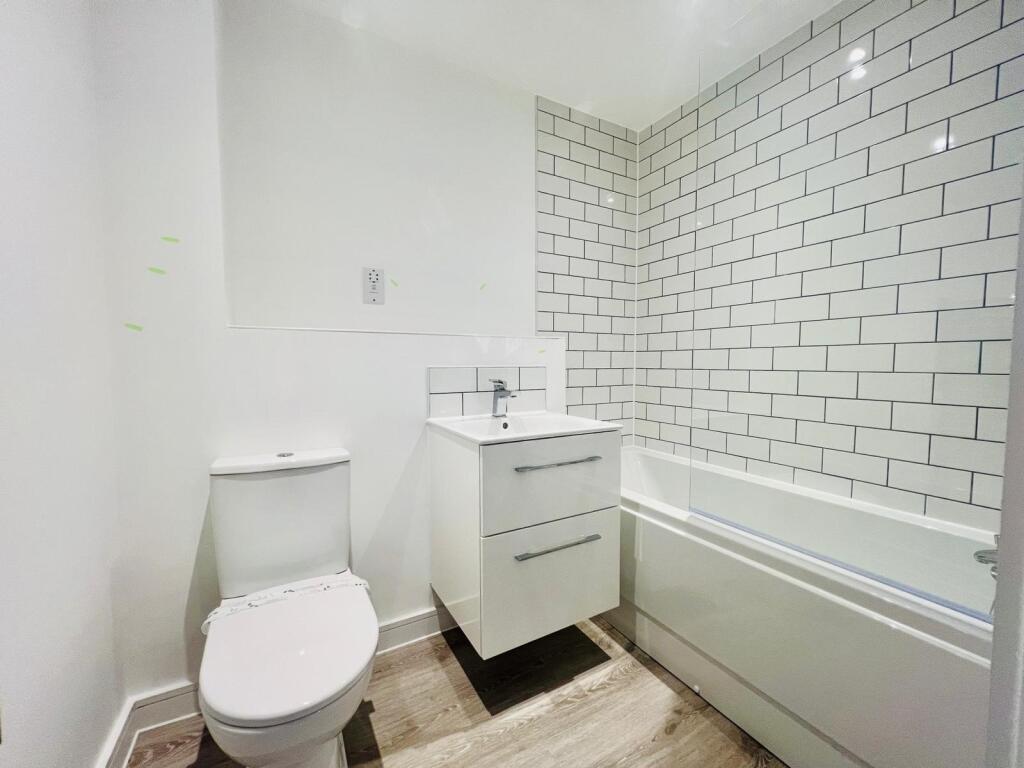 Apartment in Derby - More