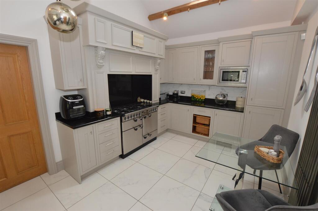 House in Darlington - View 5