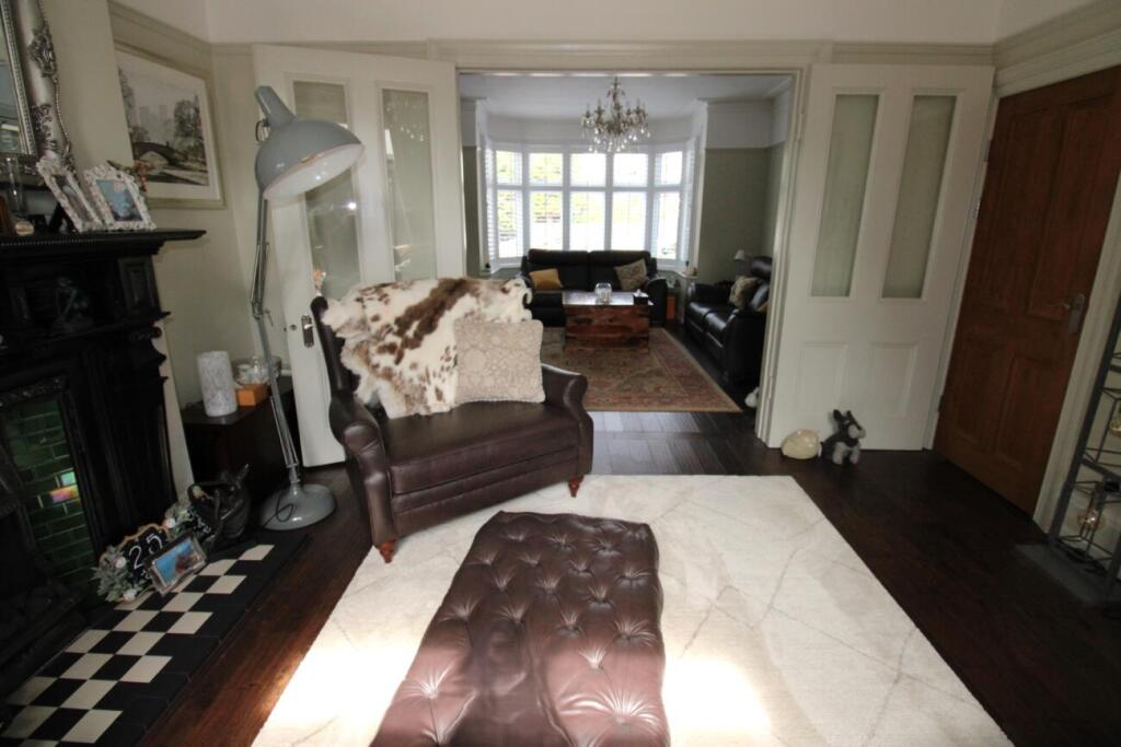 House in London, Upminster - View 5