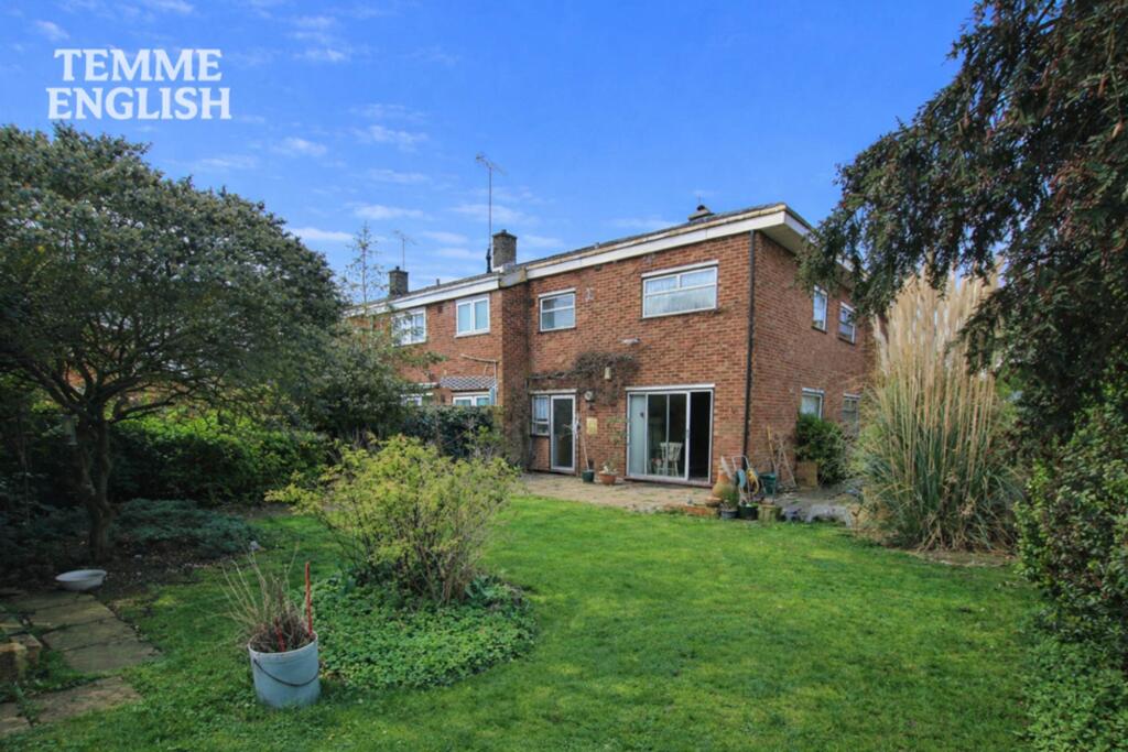 Main image of property: Audley Way, Basildon, SS14 - Includes Garage & Off Street Parking! No Chain!