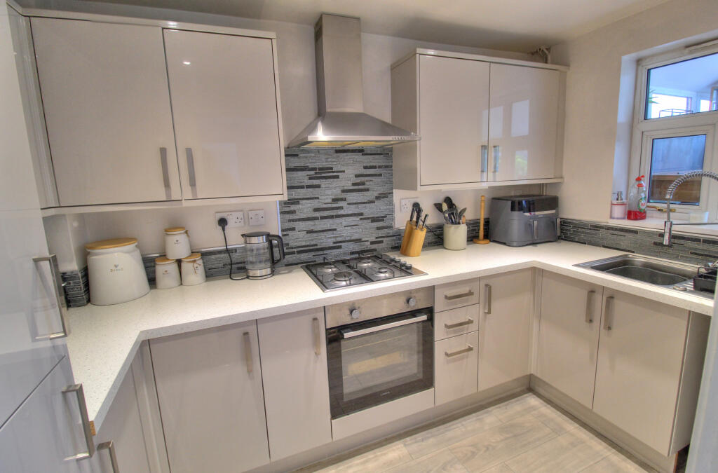 House in Wyre Forest, Kidderminster - More