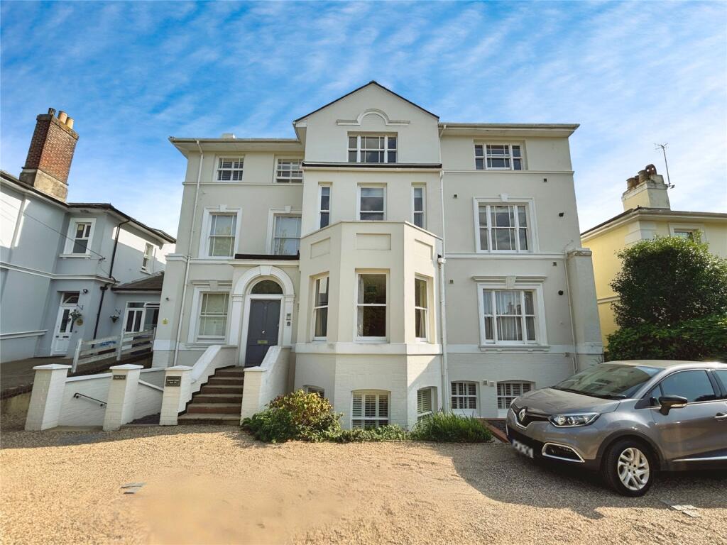 Main image of property: Summer Court, 12 Park Road, Tunbridge Wells, Kent, TN4