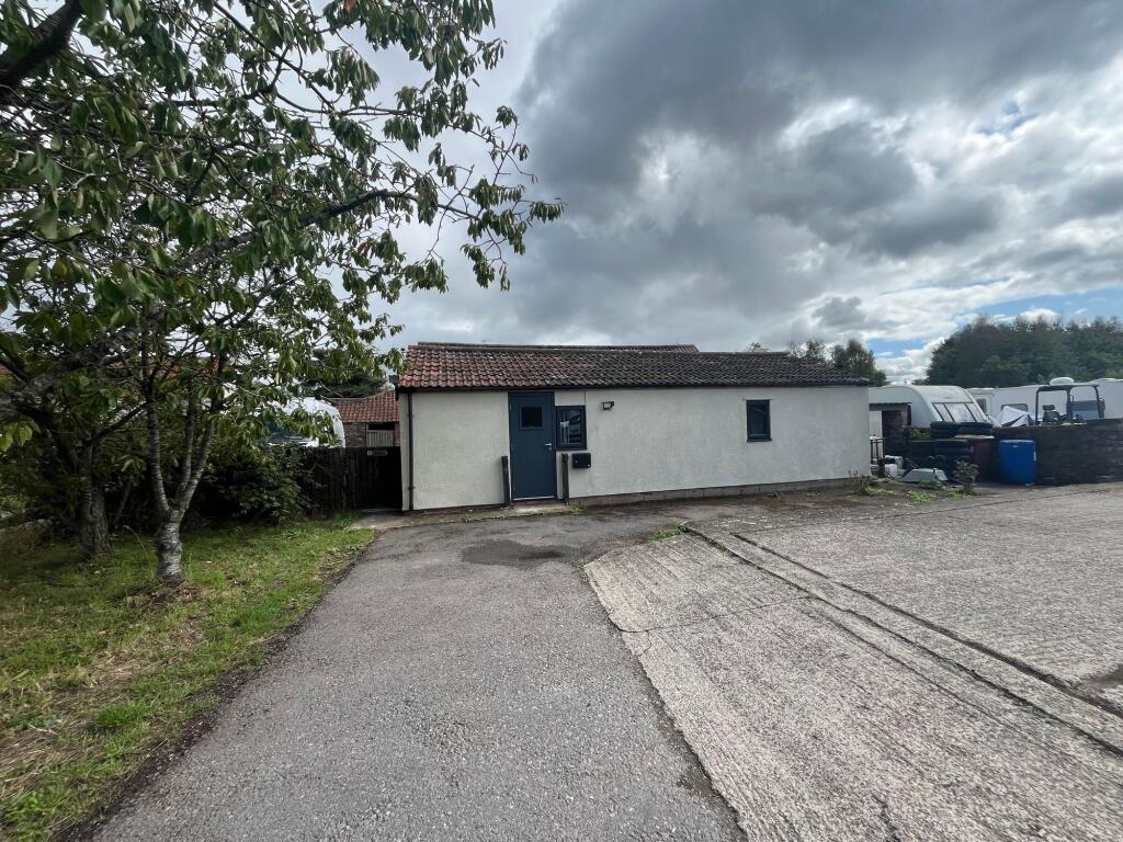 Main image of property: Chaingate Lane, Iron Acton, BS37