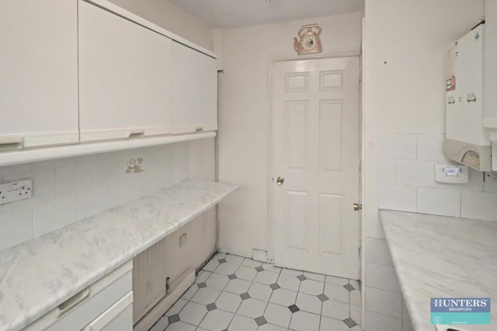 Additional image 7 of Penny Hill Drive Clayton, Bradford, BD14 6NH