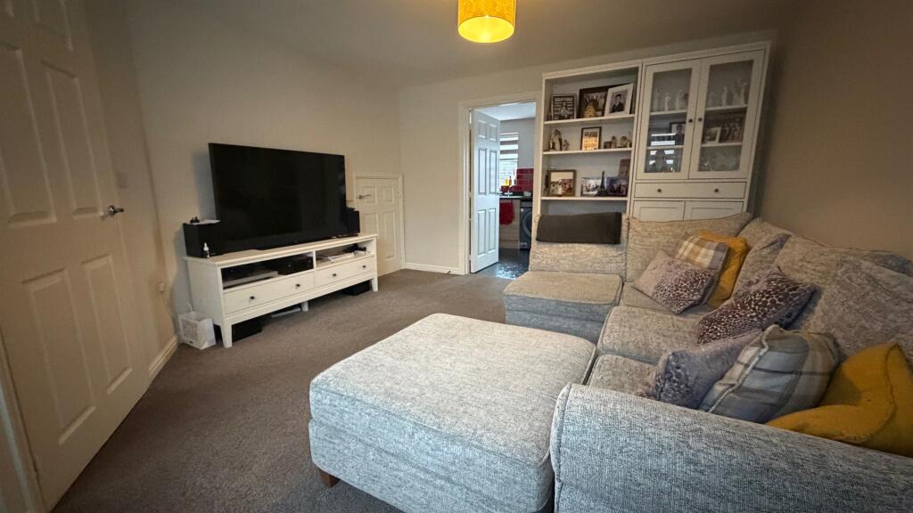 House in Barnsley, South Yorkshire - View 2