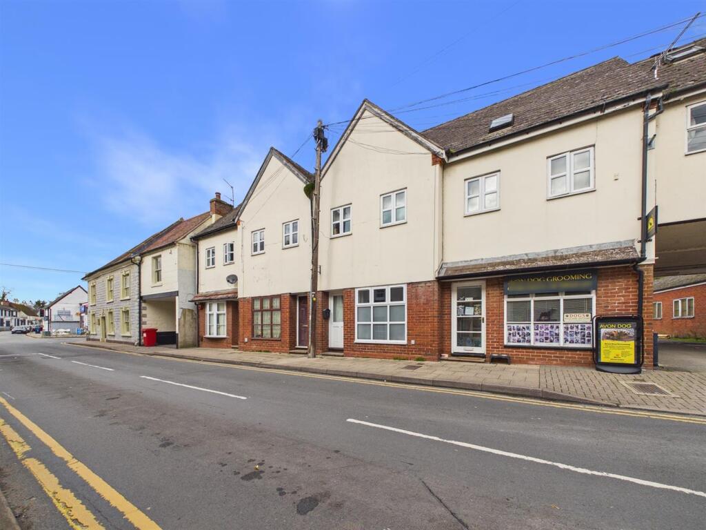 Main image of property: High Street, Bidford-On-Avon