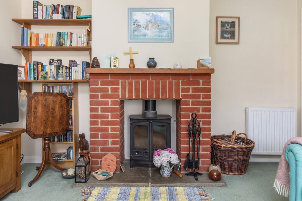 Barleycroft, Cowfold, RH13 photo 4