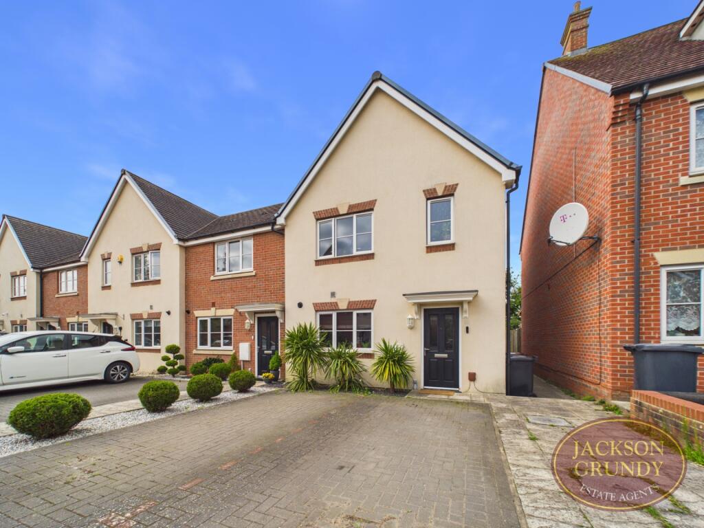 Main image of property: Oak Grove, Cherry Orchard, NN3 3JD